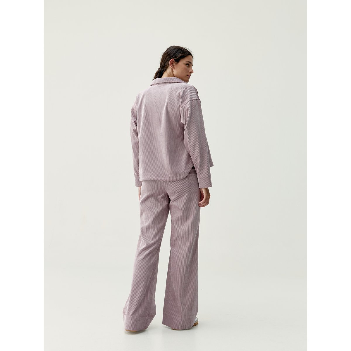 Pantalon de sport femme Zinnia Jambe large avec poches fermeture éclair rose bois, BORN