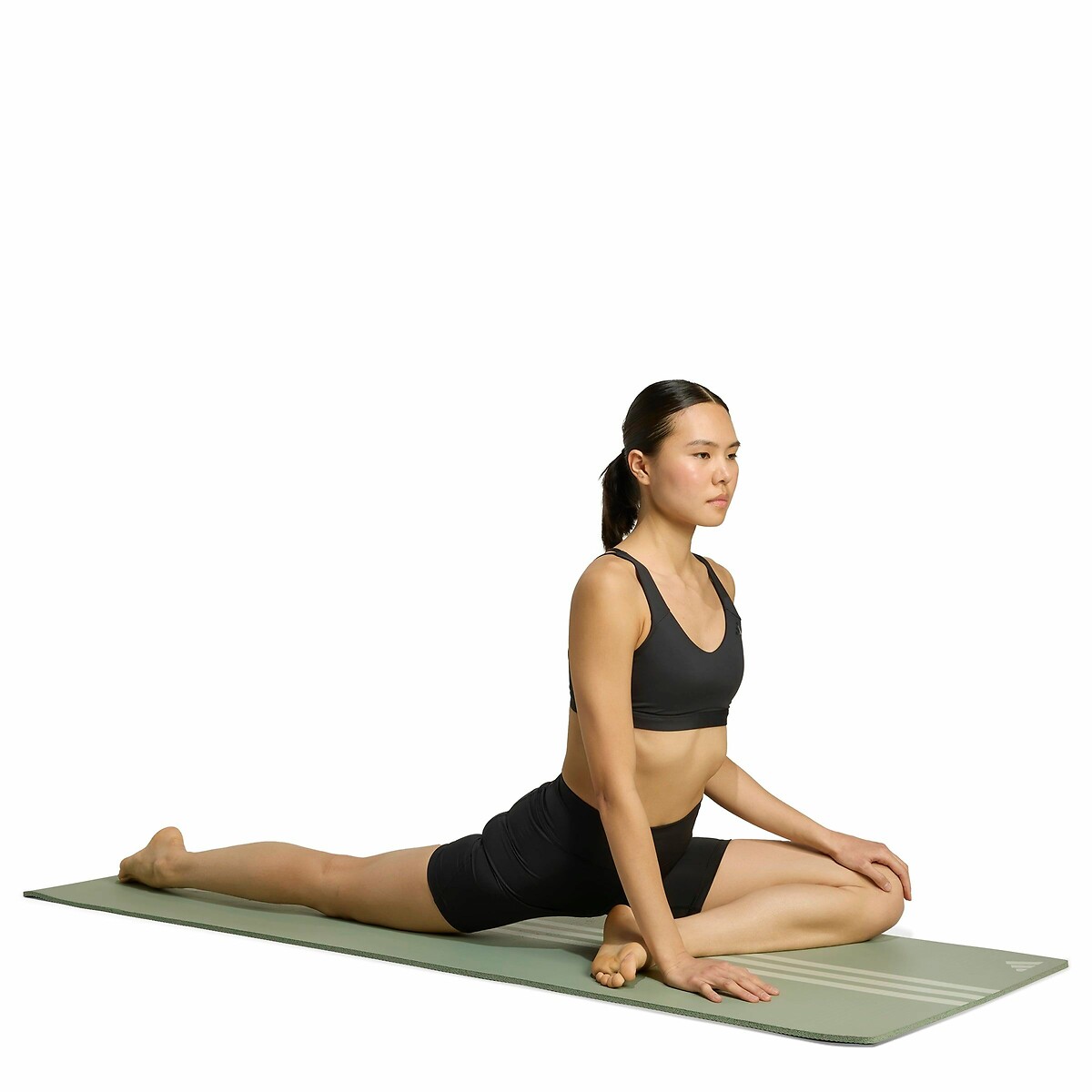 Short de yoga noir, adidas Performance