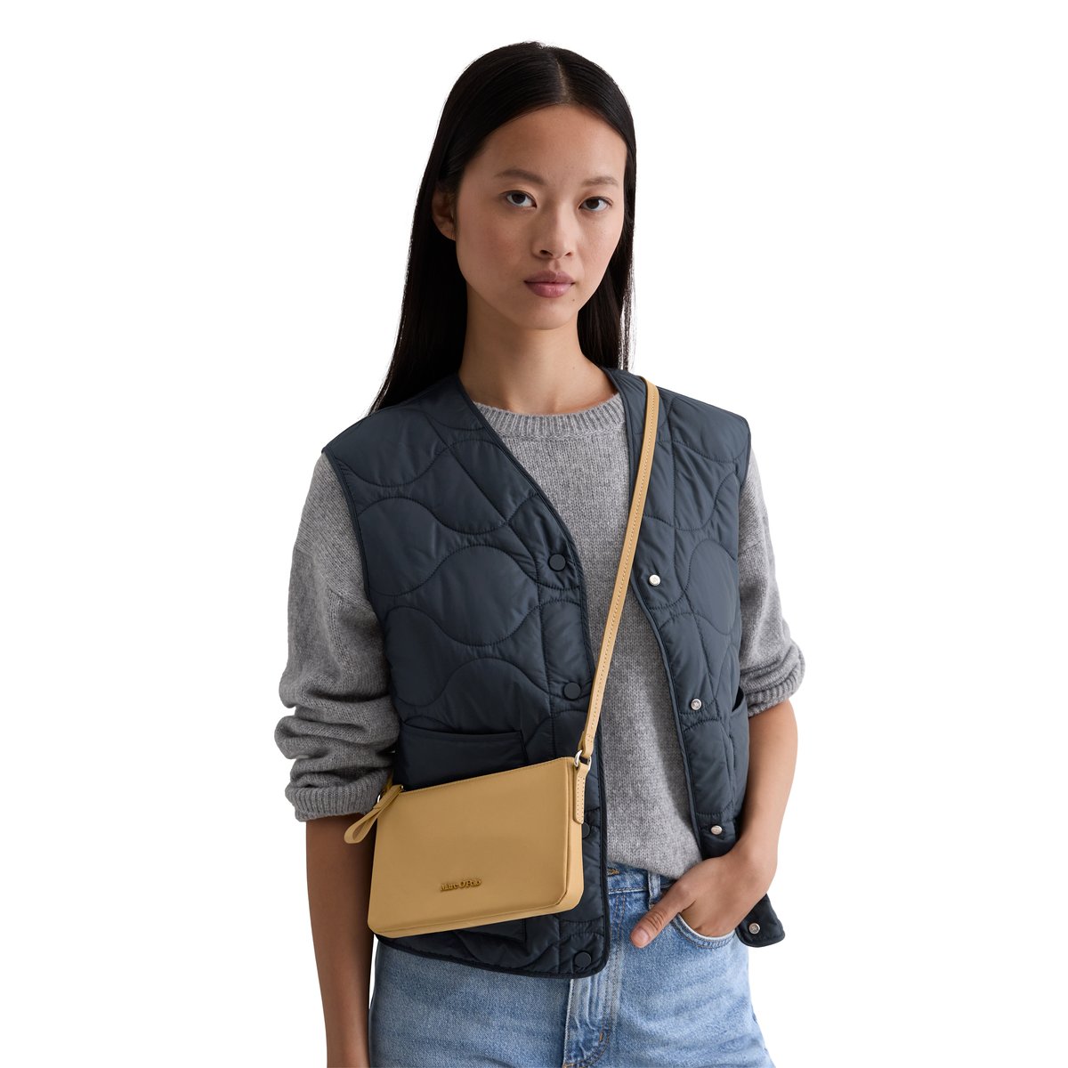 Sac à bandoulière XS en nylon résistant à l'eau beige, MARC O'POLO