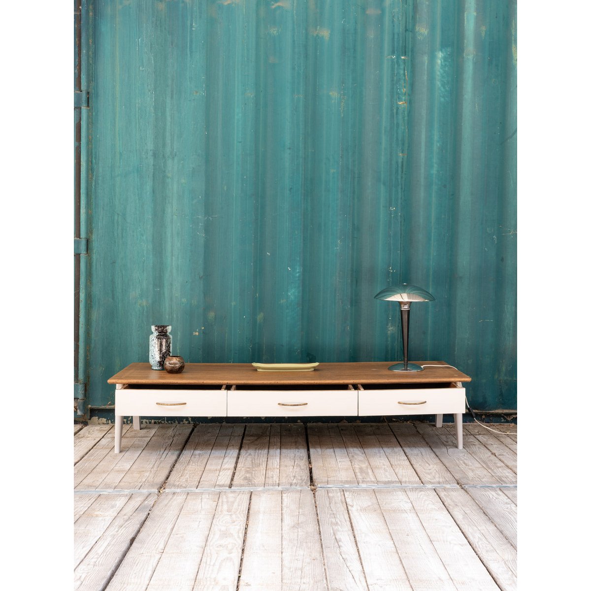 Longue table basse en bois Léonie N°1066 - Bon état bois clair, DEBONGOUT