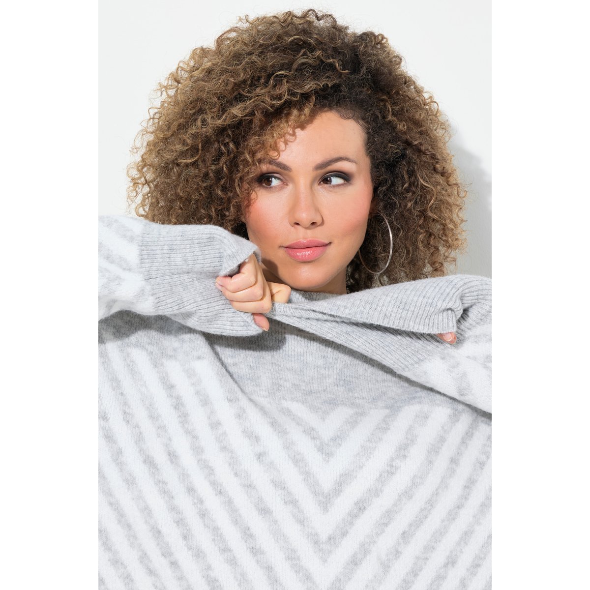 Pull à col montant et manches longues mélange d’argent, ULLA POPKEN