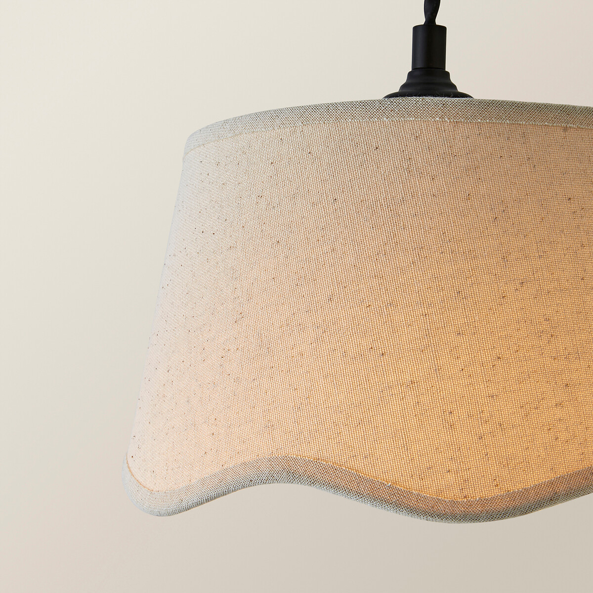 Marina 3-Light Diner Bar Pendant Light with Scallop Linen Shades natural, SO'HOME
