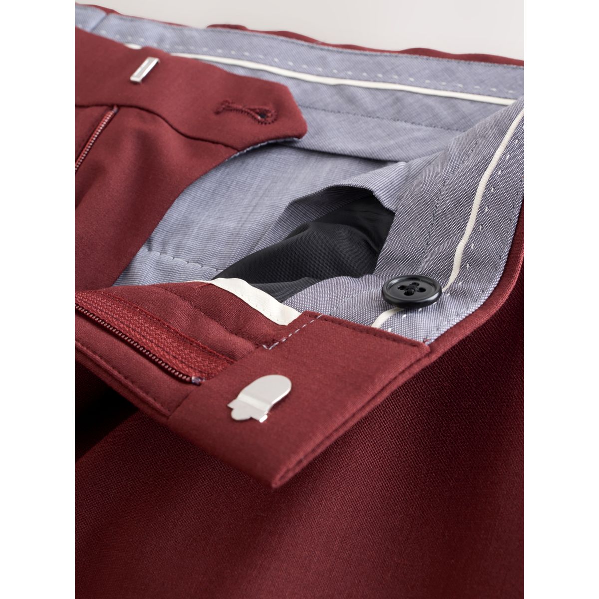 Pantalon de costume slim en laine motion flex marron rouille, NEXT