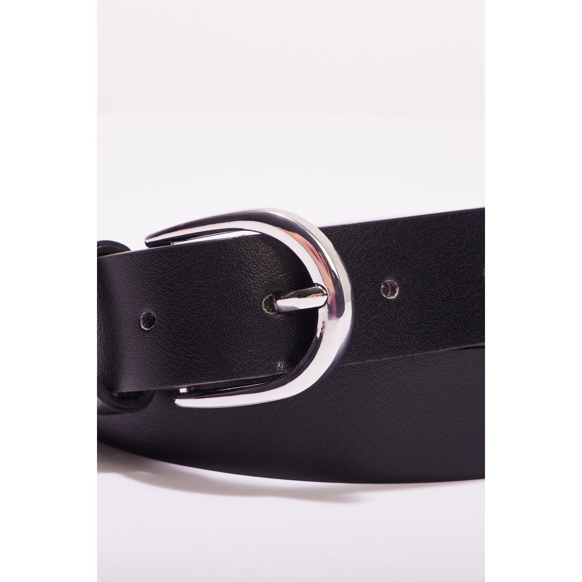 Ceinture noir, CACHE CACHE