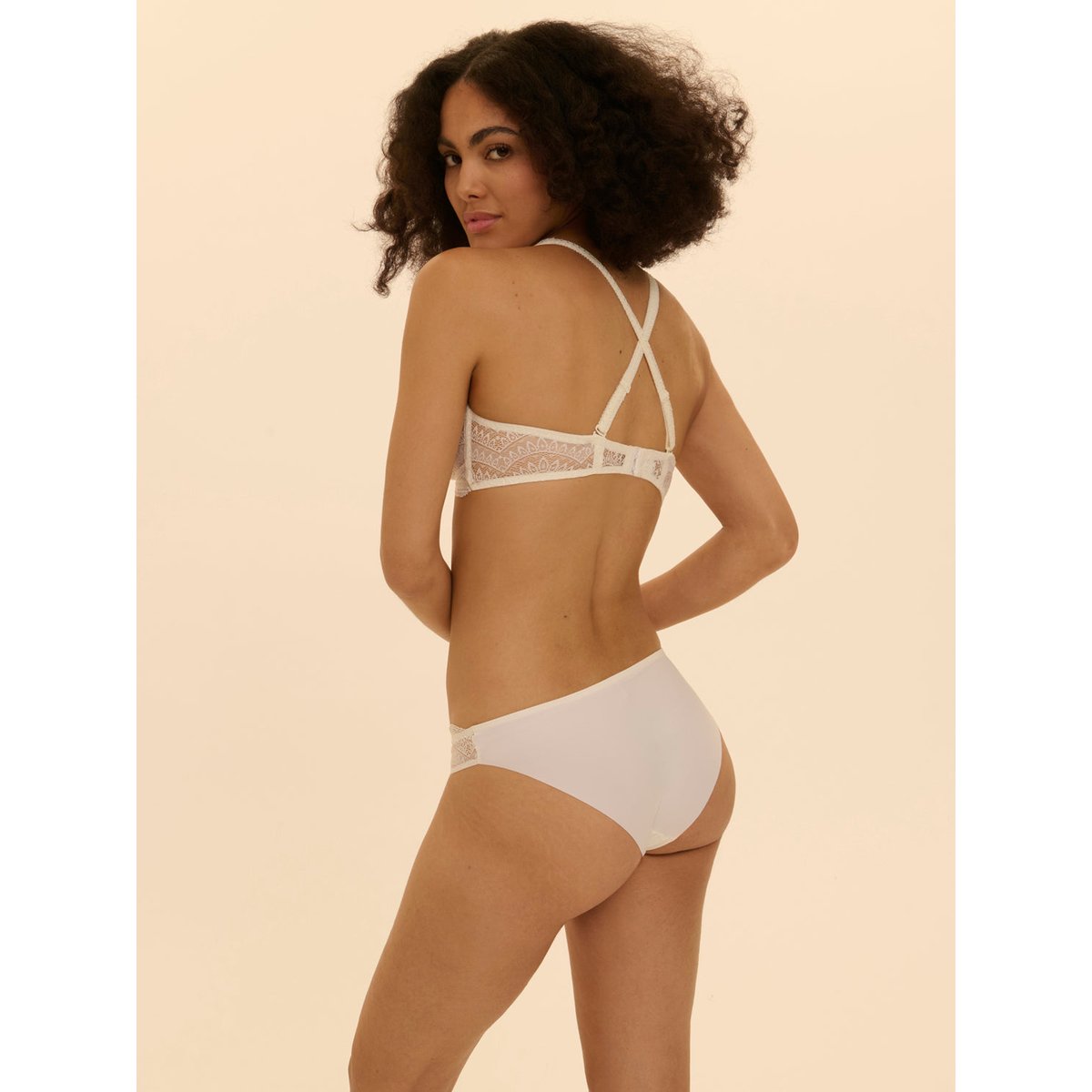 Soutien-gorge triangle sans armatures, KARMA naturel, SIMONE PERELE