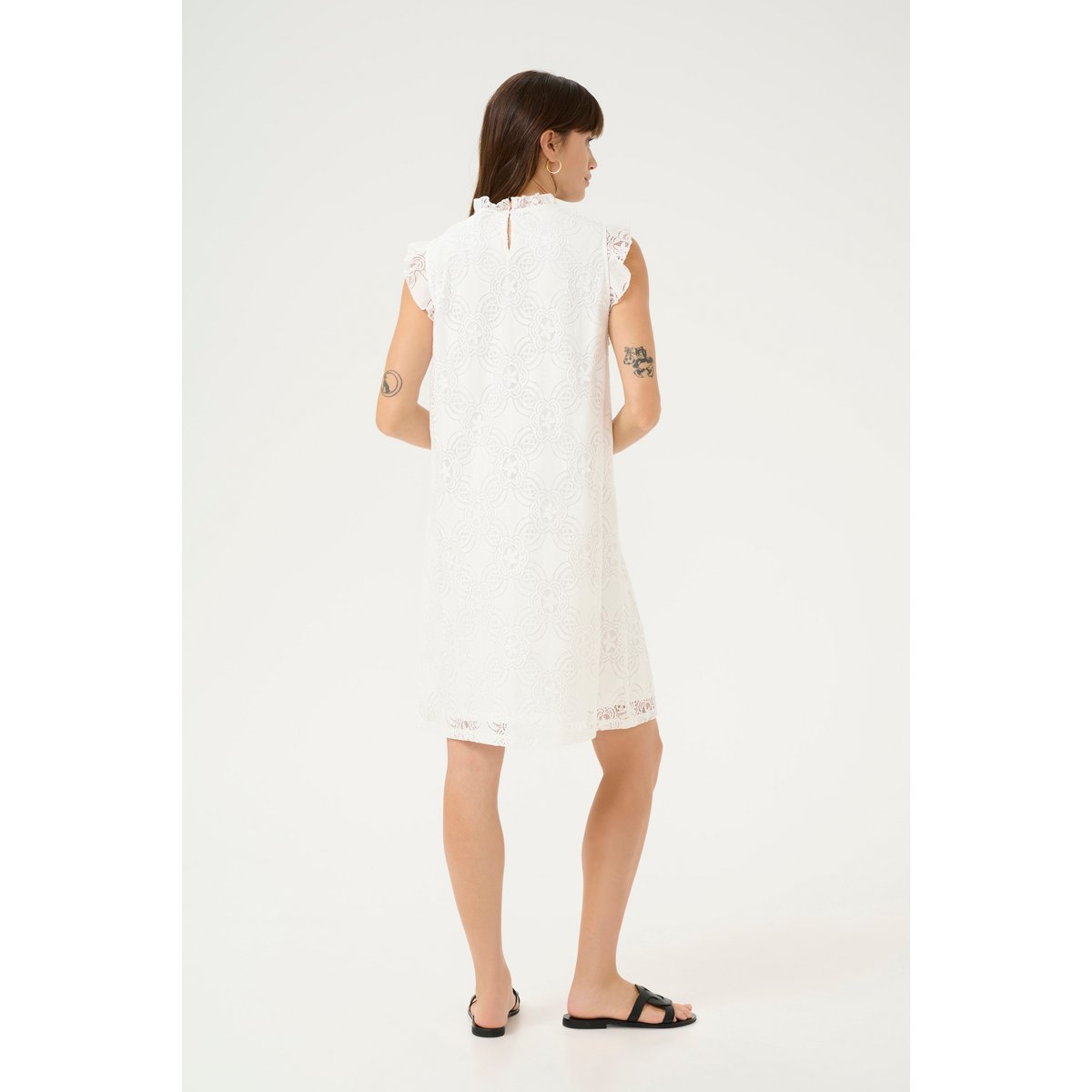Dress beige spring gardenia, CULTURE