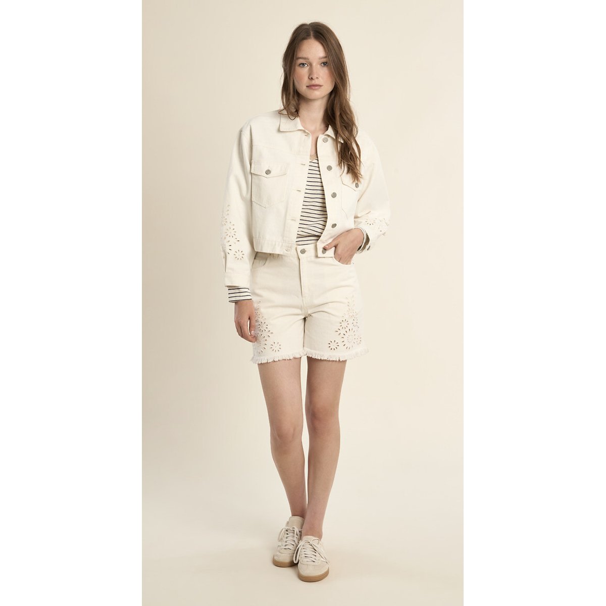 Pantaloncini in denim traforato bianco, MOLLY BRACKEN