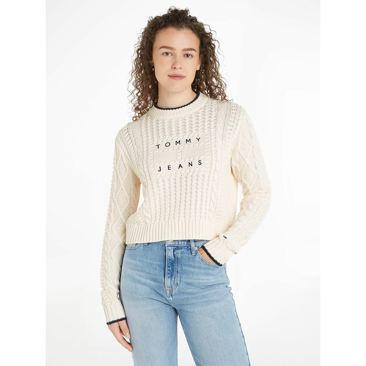 Cable Knit Cropped Jumper in Cotton Mix off-white, TOMMY JEANS