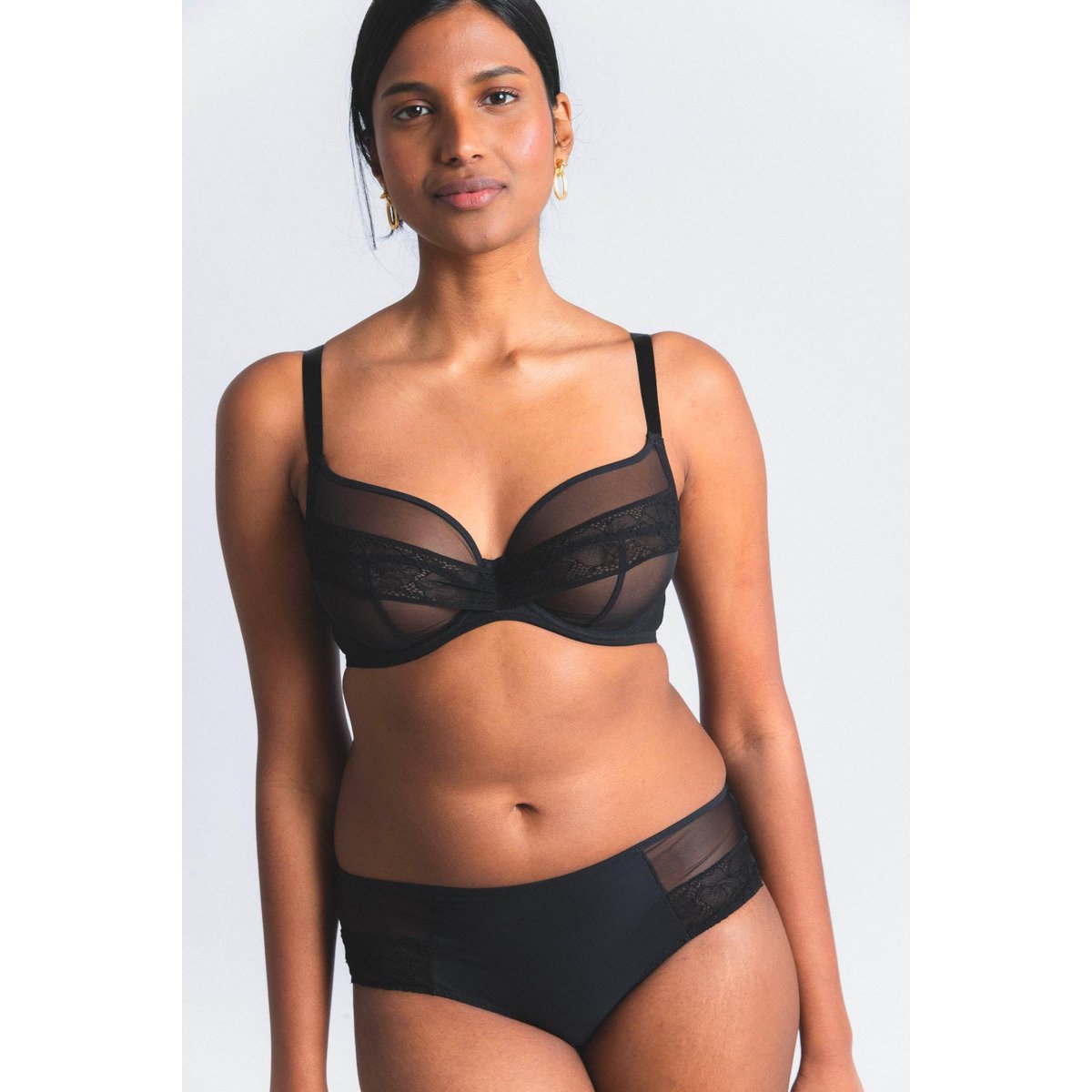 Shorty en dentelle NUDITÉ noir, MAISON LEJABY