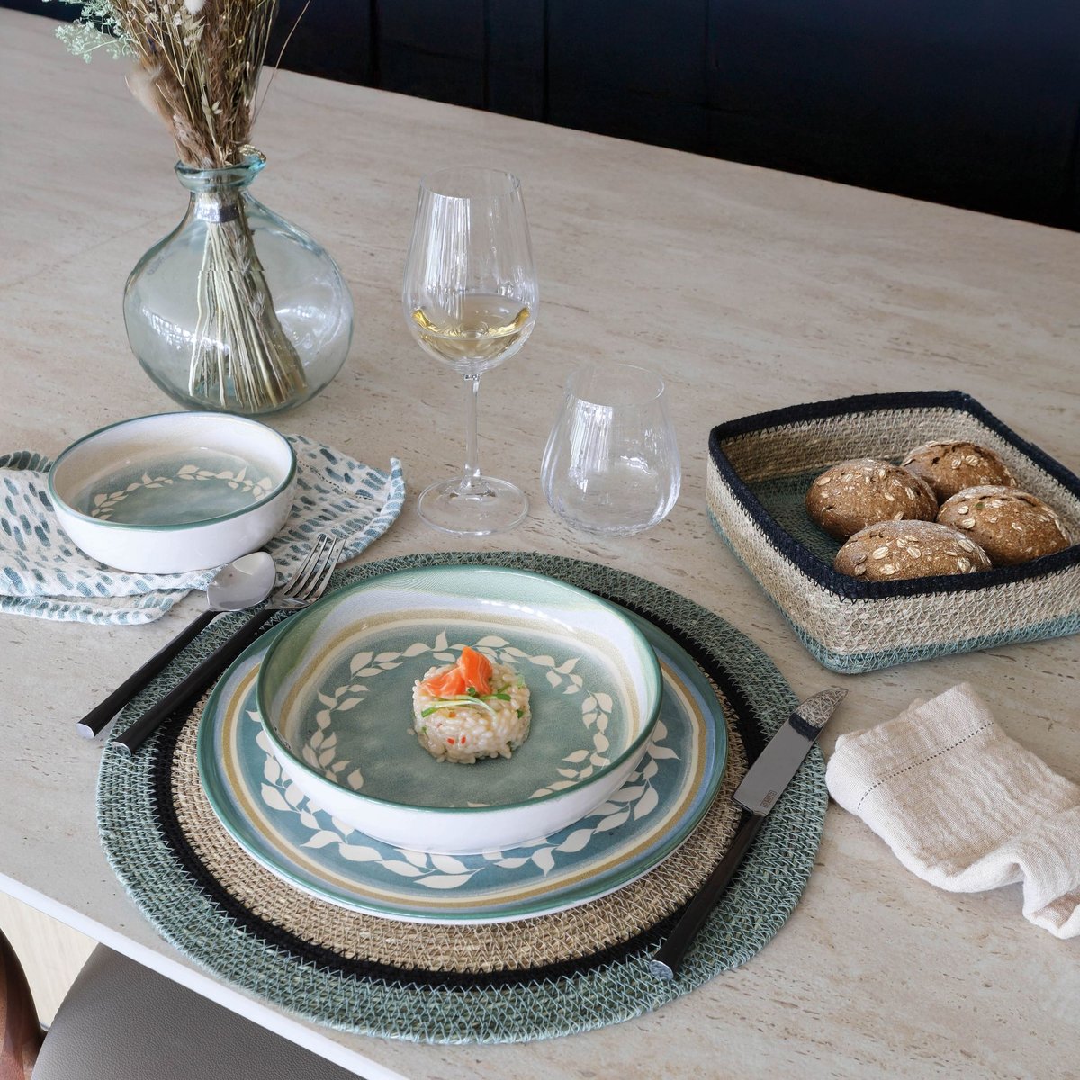 Lot de 6 assiettes plates en faïence 28cm, CAPRIA vert, NOVASTYL