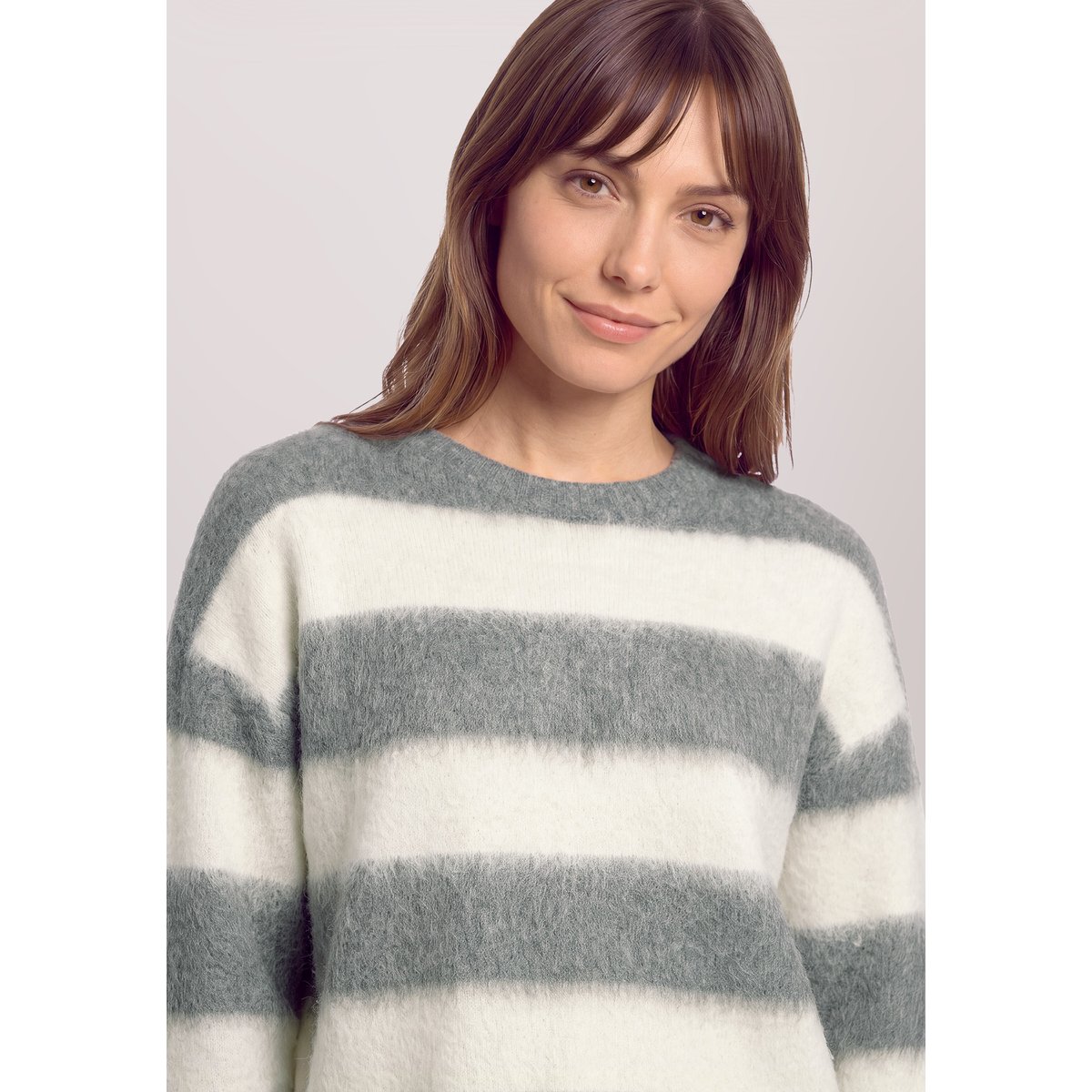 Pull-over en maille à bordures côtelées gris/blanc, BETTY & CO