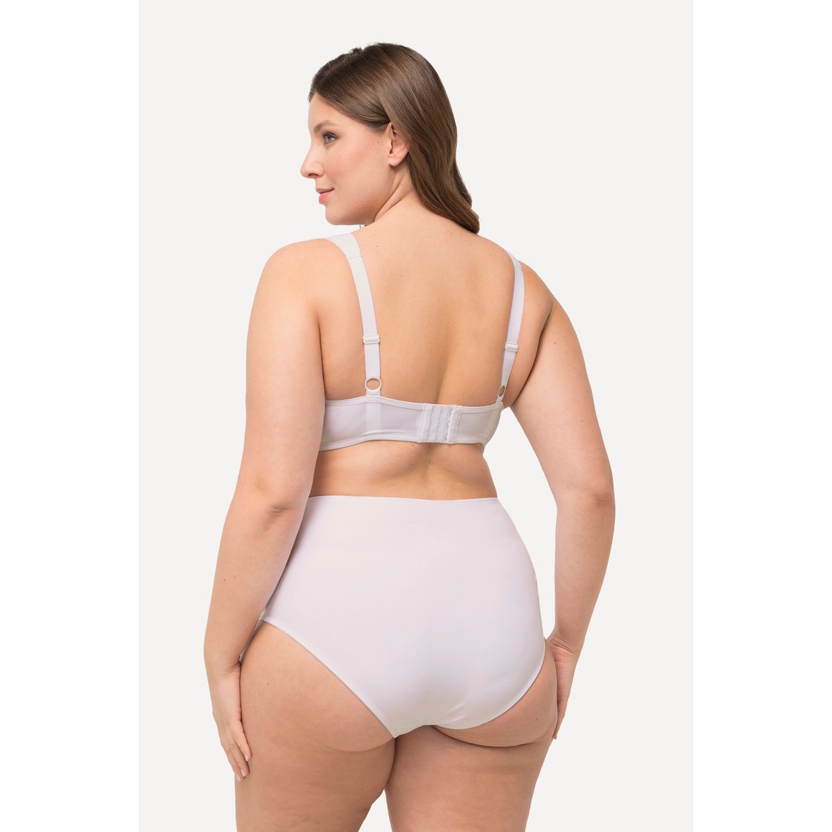 Soutien-gorge à armatures. Coques souples. blanc neige, ULLA POPKEN