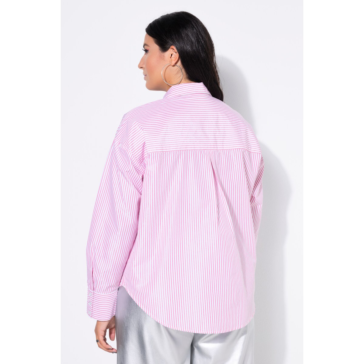 Chemisier oversize, rayures scintillantes rose vif, STUDIO UNTOLD