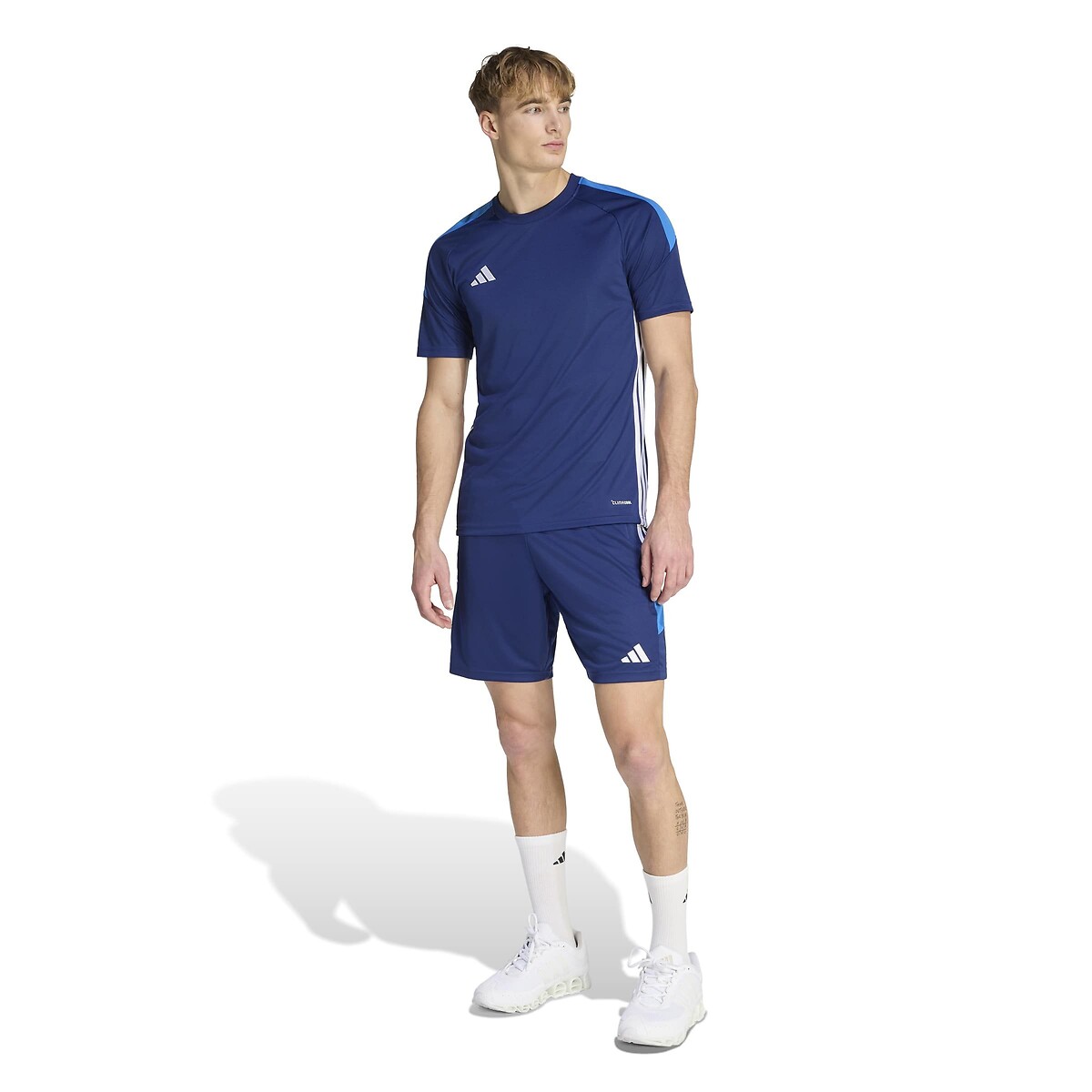 Short de football, TIRO 26 ESSENTIALS bleu foncé, adidas Performance