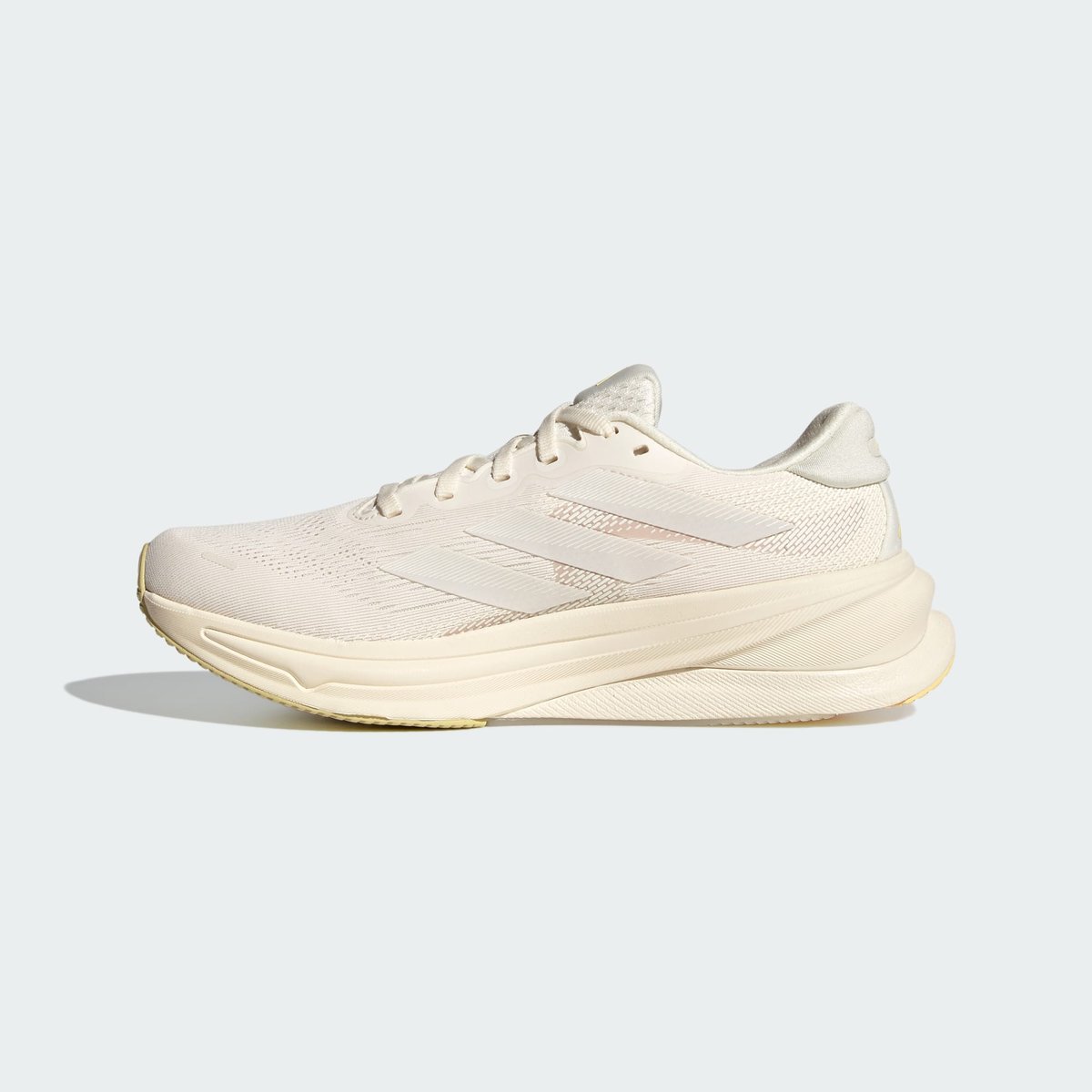 Chaussure De Running Supernova Solution 2.0 Chaussure De Running Supernova Solution 2.0 beige / cloud white / off white, adidas Performance