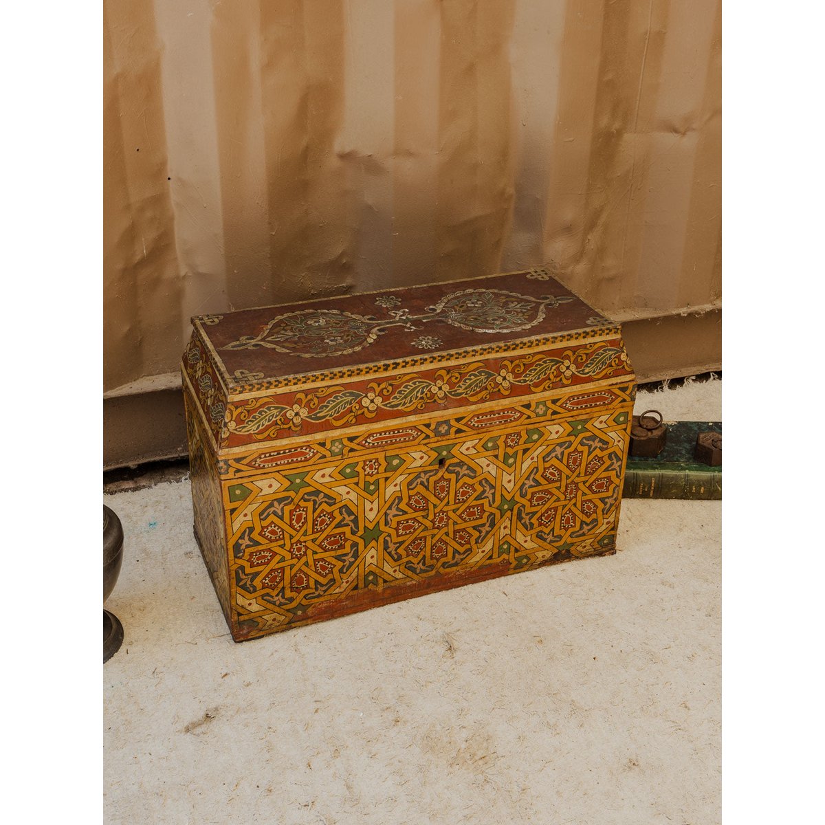 Coffre en bois à motifs Lucien N°148 - Bon état vert, DEBONGOUT