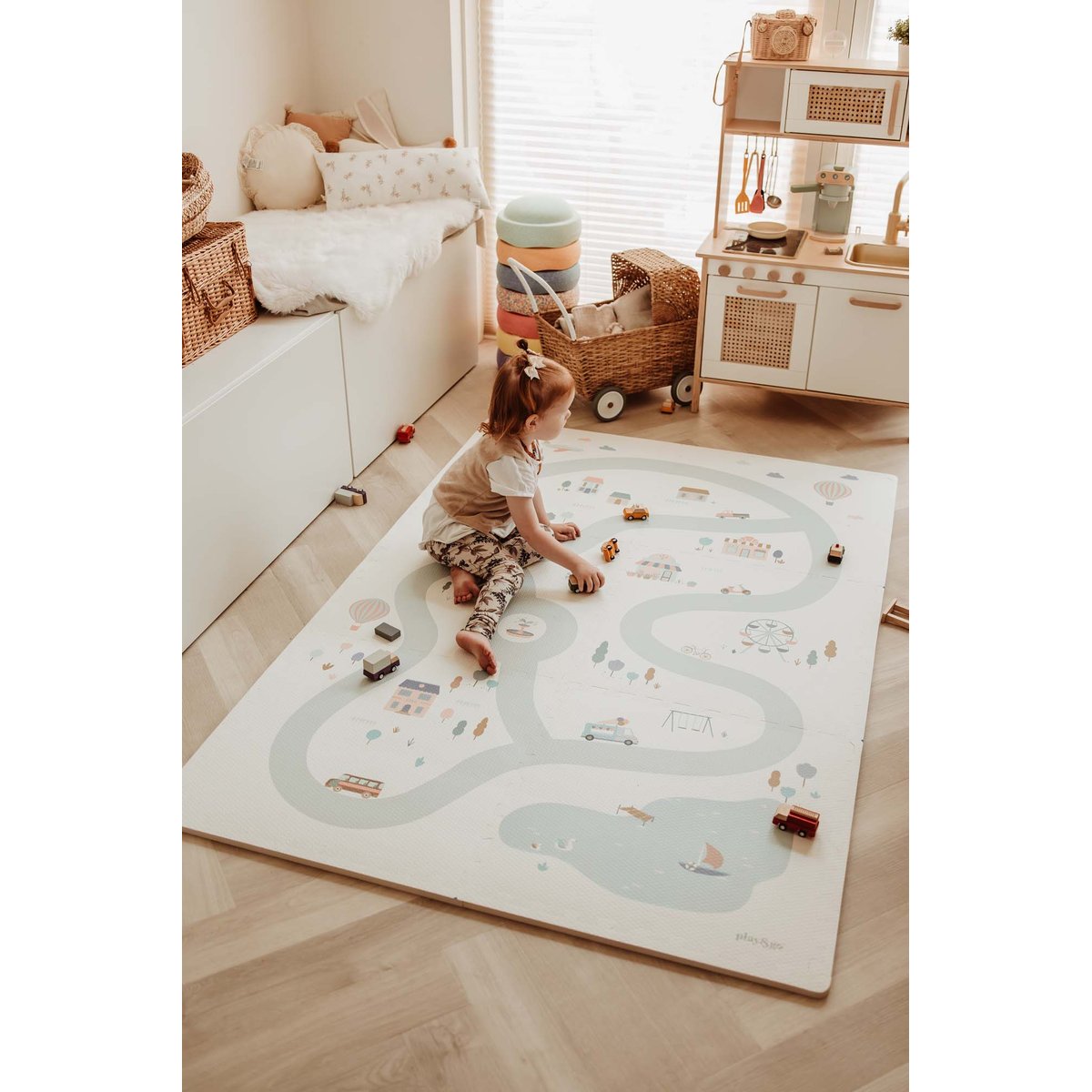 play&go - tapis puzzel, boîte de rangement & mini maison - village multicolor, PLAY ET GO