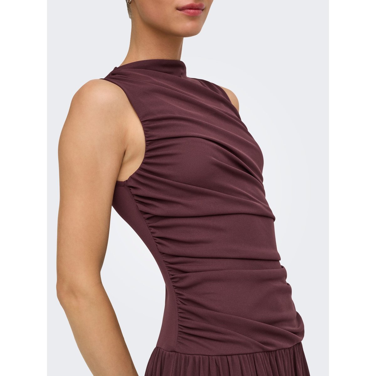 Robe rum raisin, JDY