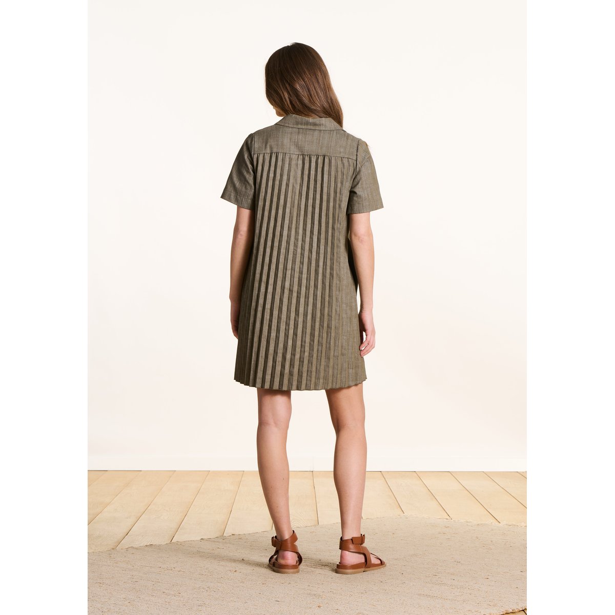 Robe courte chemise en jean à manches courtes kaki, LA FEE MARABOUTEE