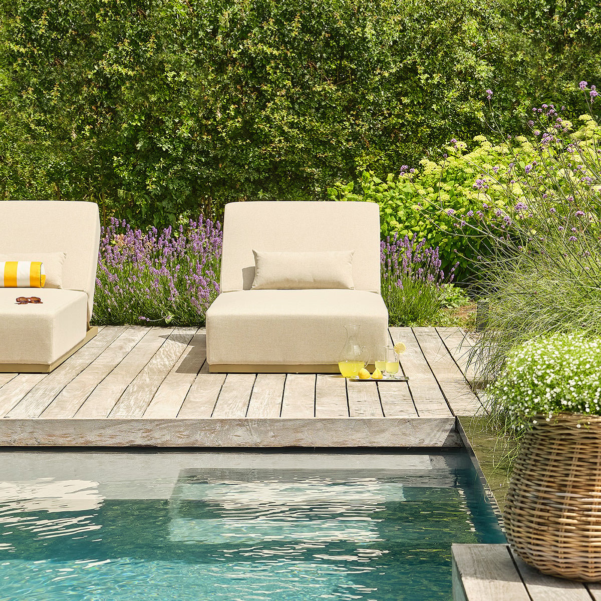 Bain de soleil en aluminium kaki LIVO beige_chine, BERAH GETAH