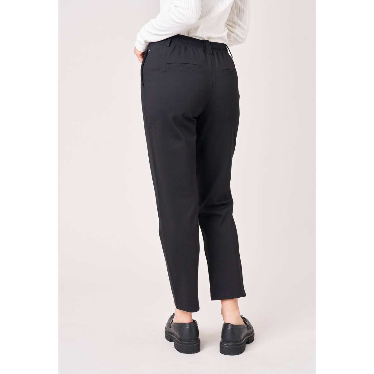 Pantalon relaxed femme VANIDA black, DEELUXE