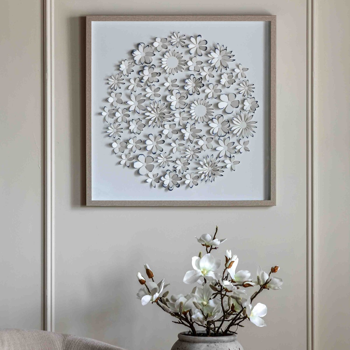 68cm Unfurling Petals Framed Art white, ÉDITÉ