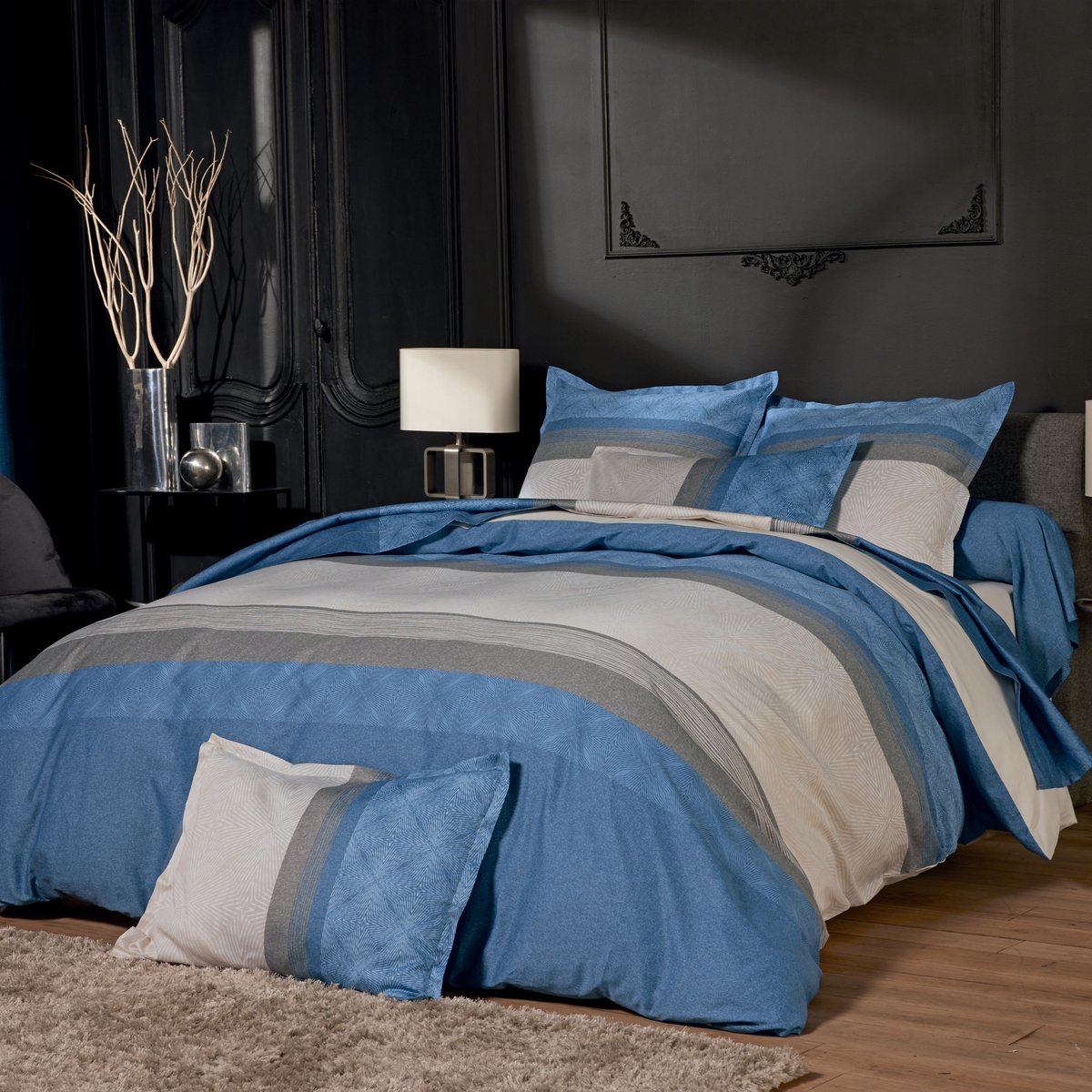 Drap satin de coton géométrique bleu, TRADILINGE