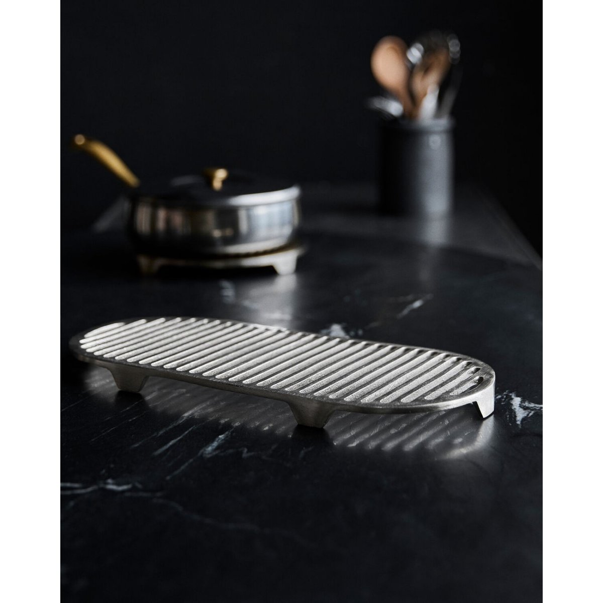 Dessous de plat ovale Esme argent, HOUSE DOCTOR