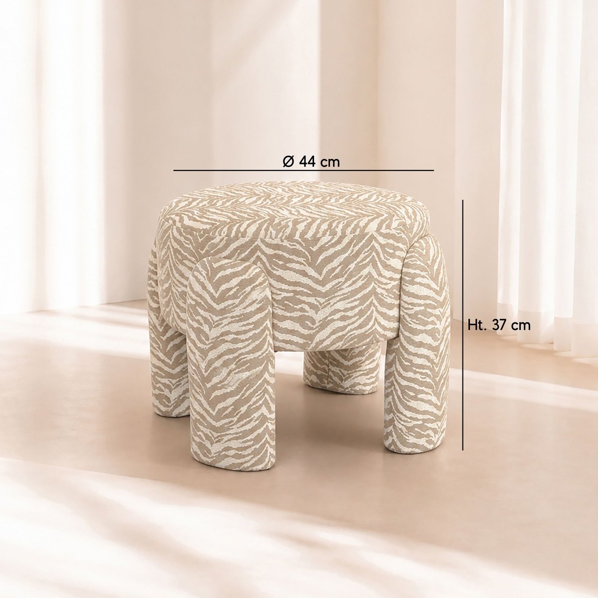 Pouf en polyester tigré, ORION couleur unique, NOW'S HOME