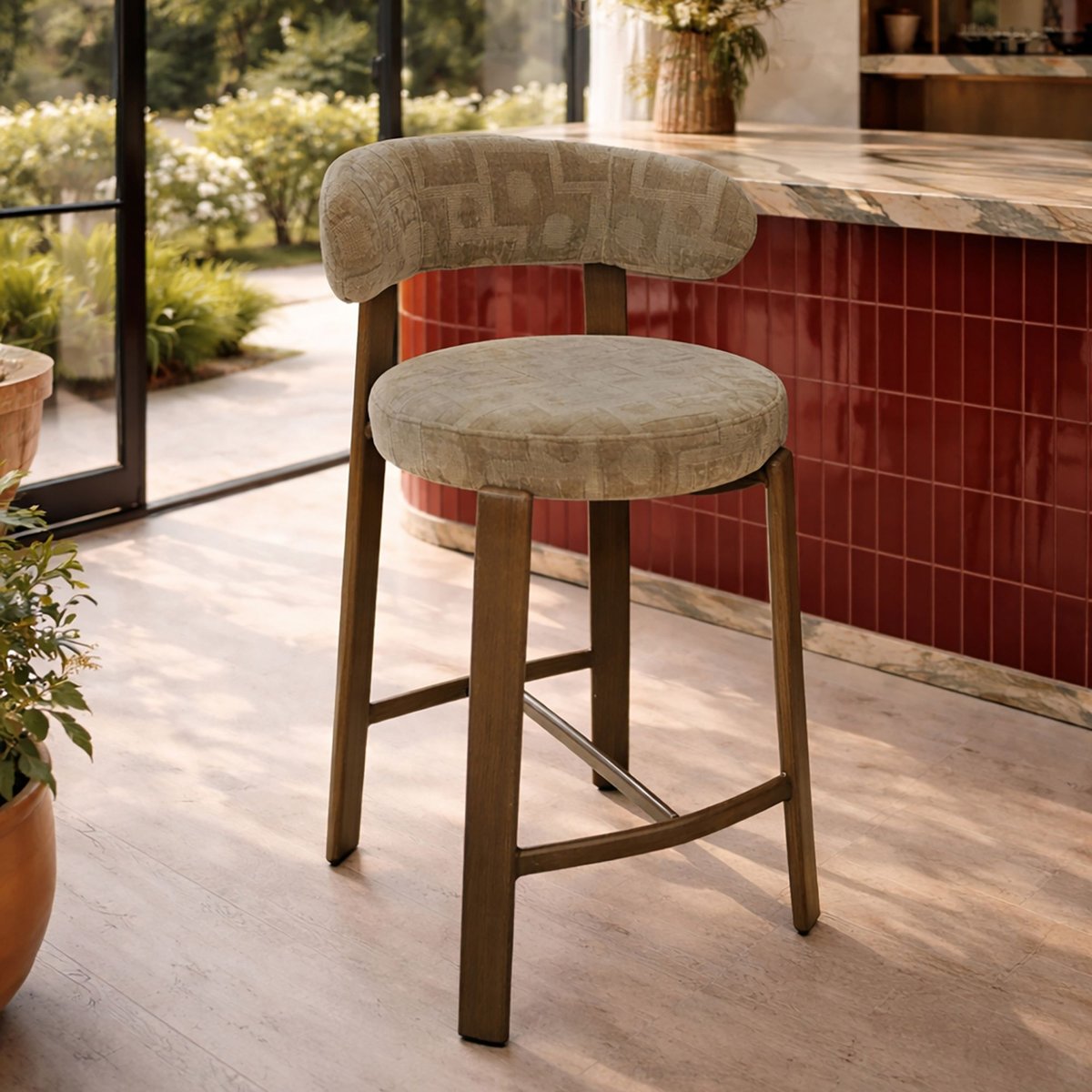 Lot de 2 chaises hautes pied bois et tissu, SUZIE taupe, NOW'S HOME