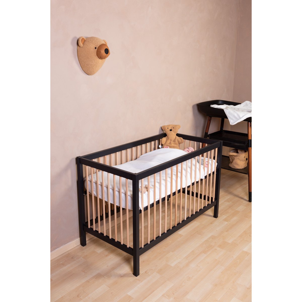 Lit bébé sommier à lattes hauteur réglage 120x60 cm noir, CHILDHOME
