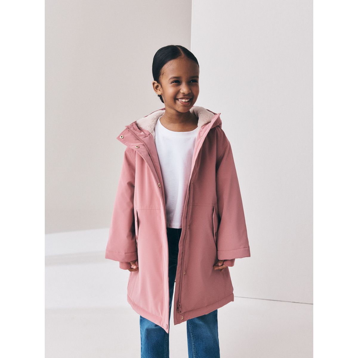 Veste déperlante doublée de imitation fourrure rose, NEXT