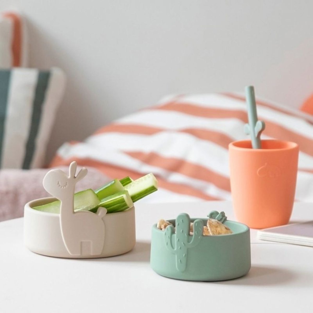 Lot de 2 bols en silicone sable, vert, DONE BY DEER