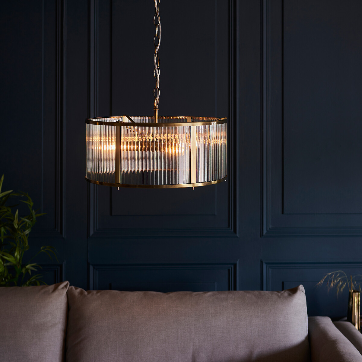Risto 3-Light Ribbed Glass Pendant Light aged brass, SO'HOME