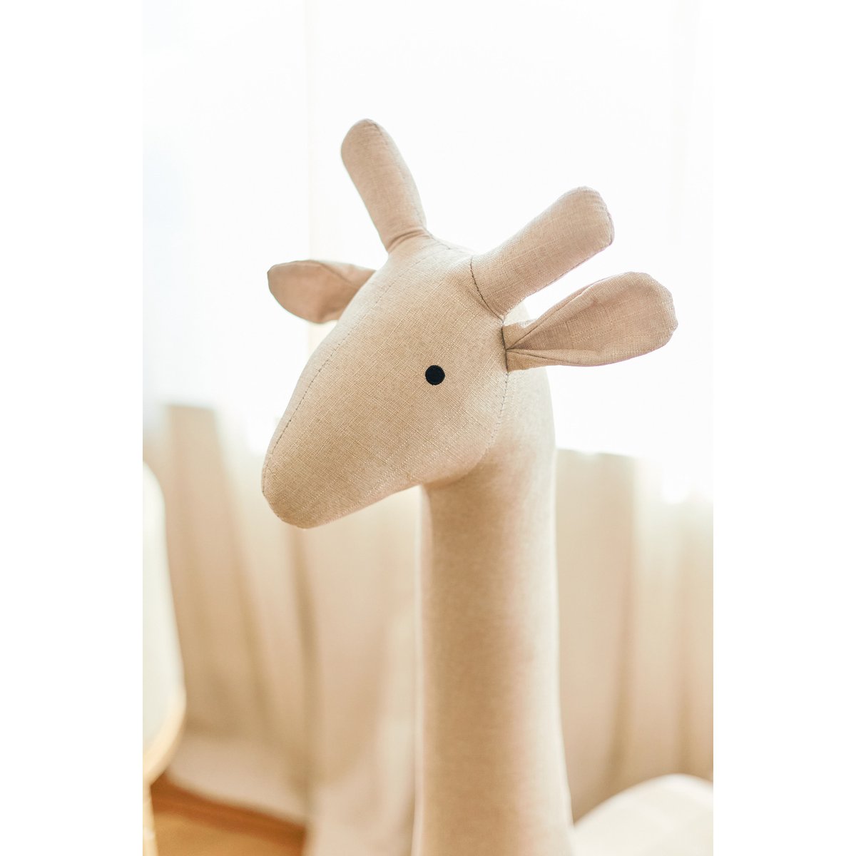 Jouet girafe beige doux, CHILDHOME