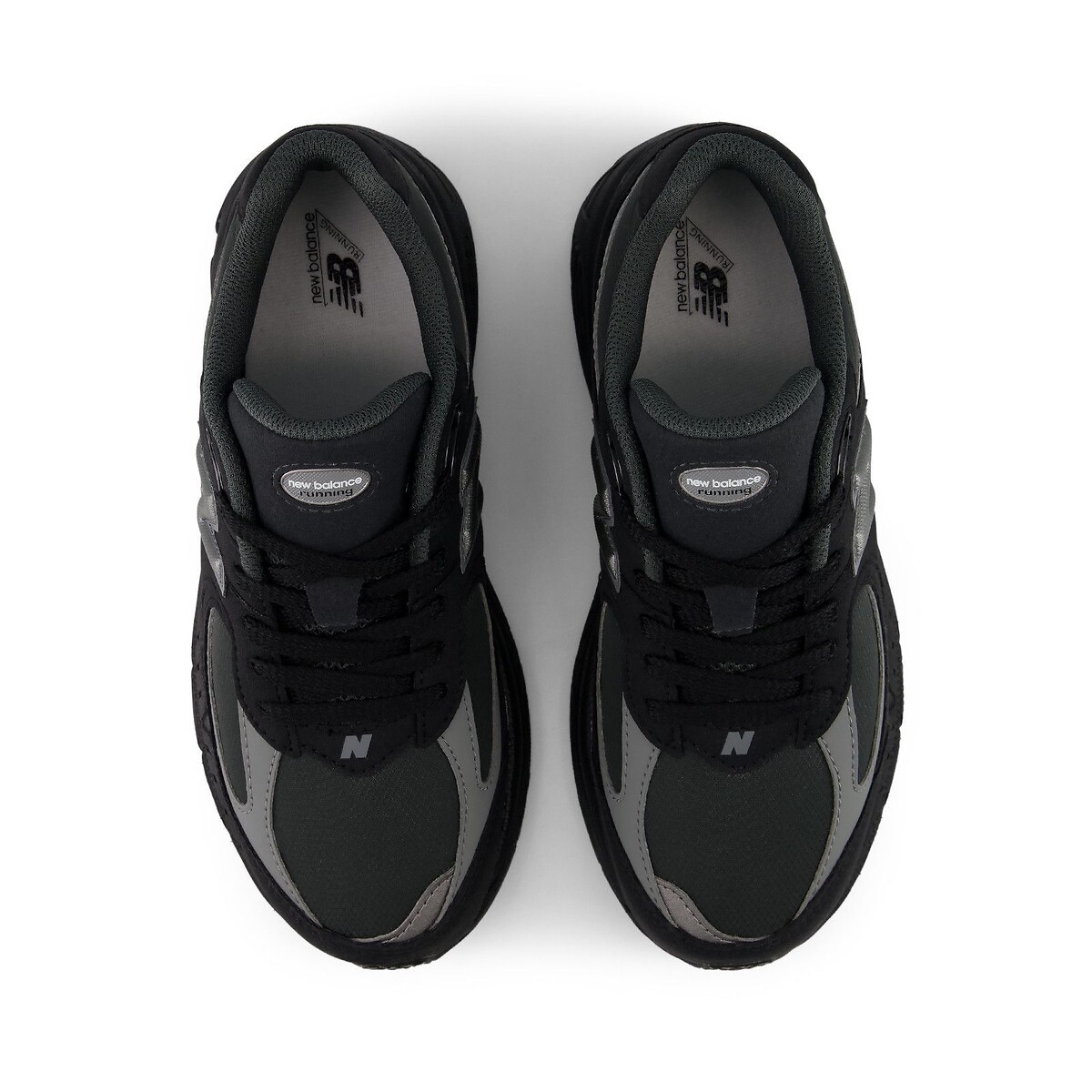 Baskets 2002 noir, NEW BALANCE