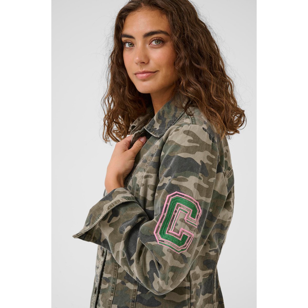 Chemise à manches longues vert camouflage, CULTURE