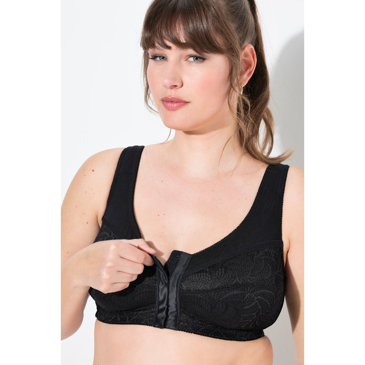 Soutien-gorge de maintien, fermé à l'avant noir, ULLA POPKEN