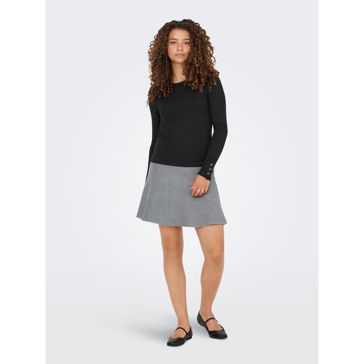 Top black 1, ONLY