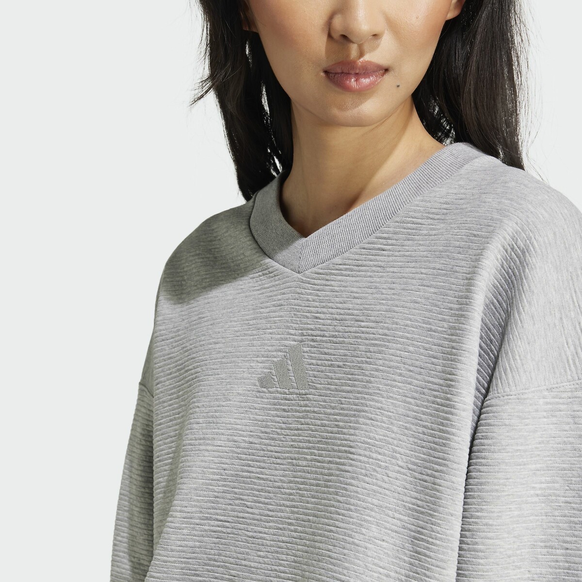 All Season Sweatshirt in Cotton Mix with Ribbed V-Neck grey, ADIDAS SPORTSWEAR