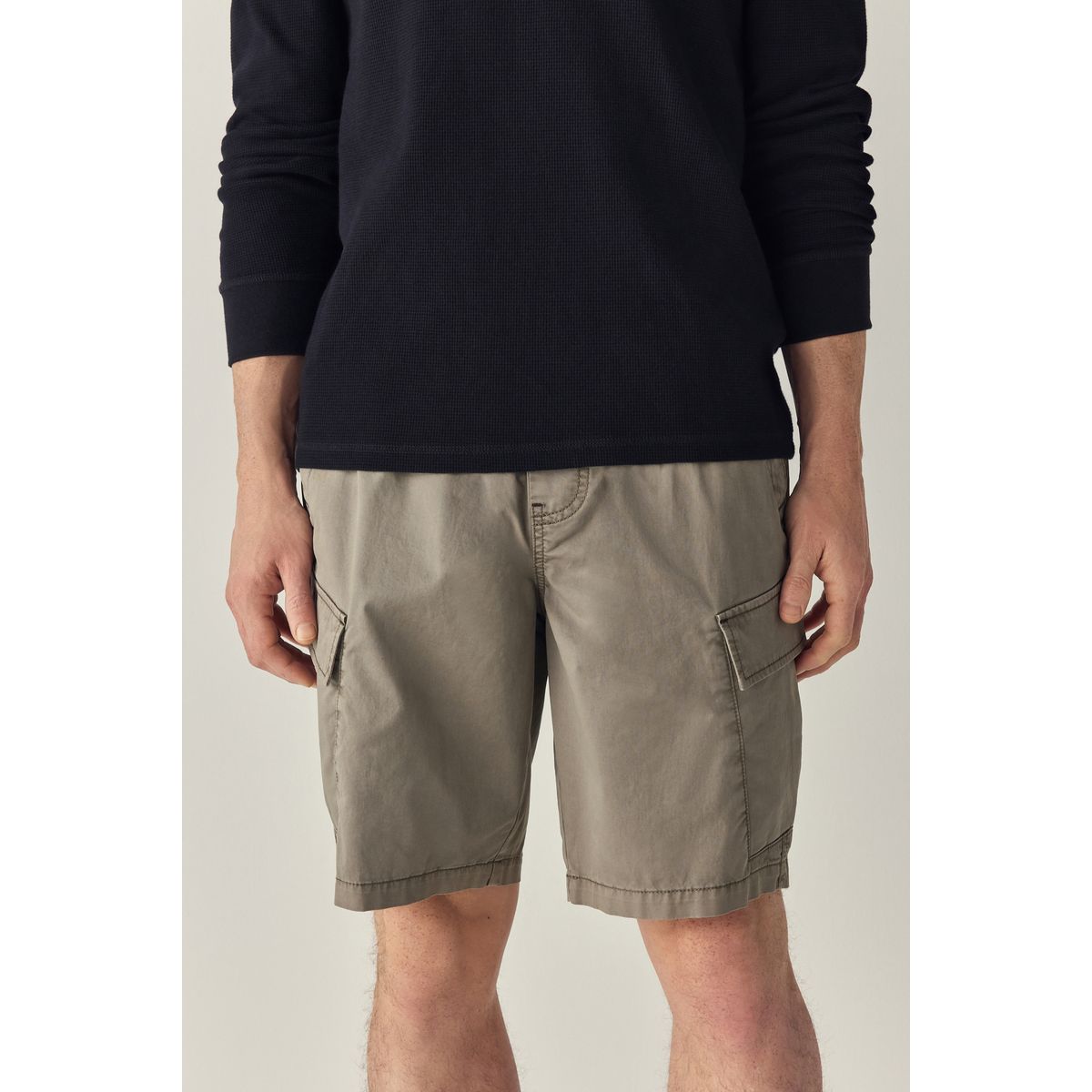 Short cargo à taille élastique vert sauge, NEXT