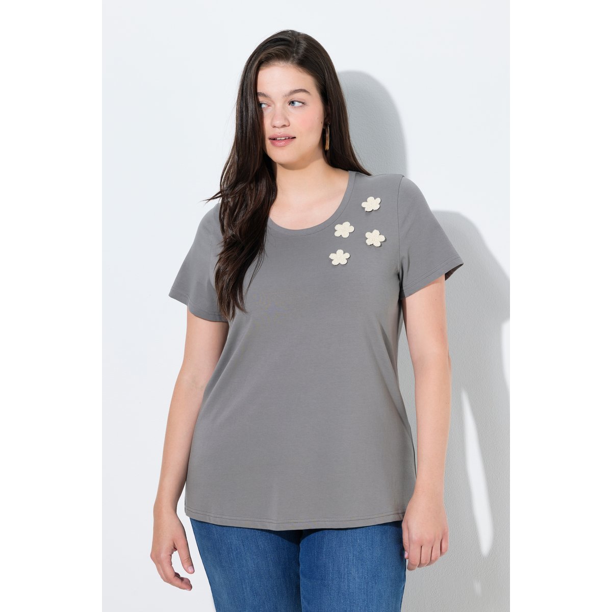 T-shirt en coton bio, fleurs en crochet gris foncé, ULLA POPKEN
