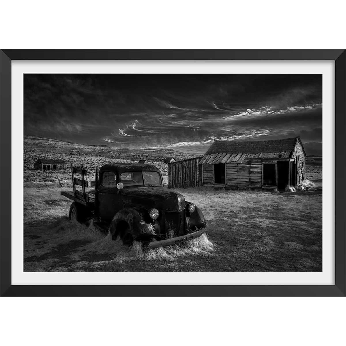 Affiche noir et blanc orage affiche + cadre en bois - noir, HEXOA