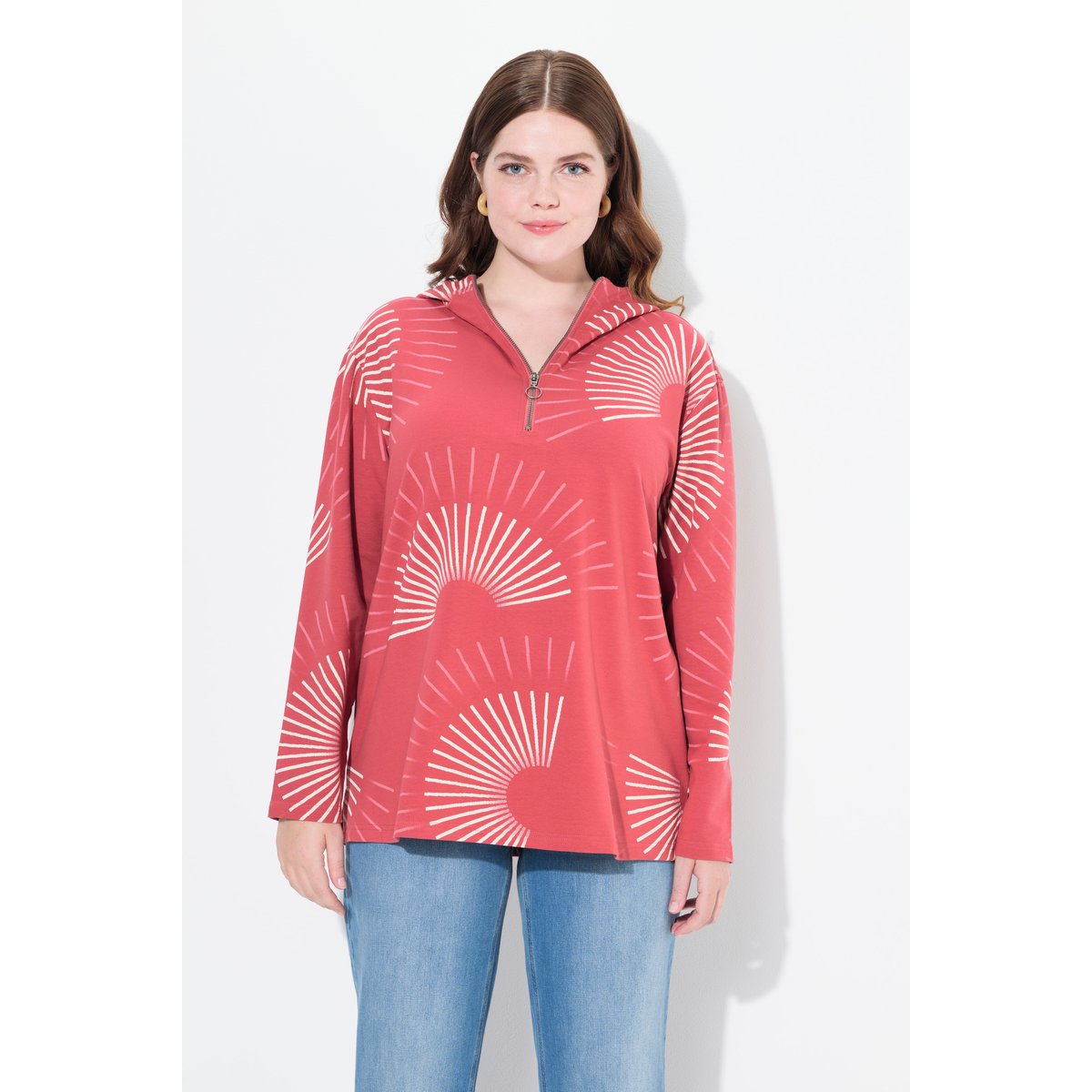 Sweat-shirt à capuche en coton bio. Imprimé framboise, ULLA POPKEN