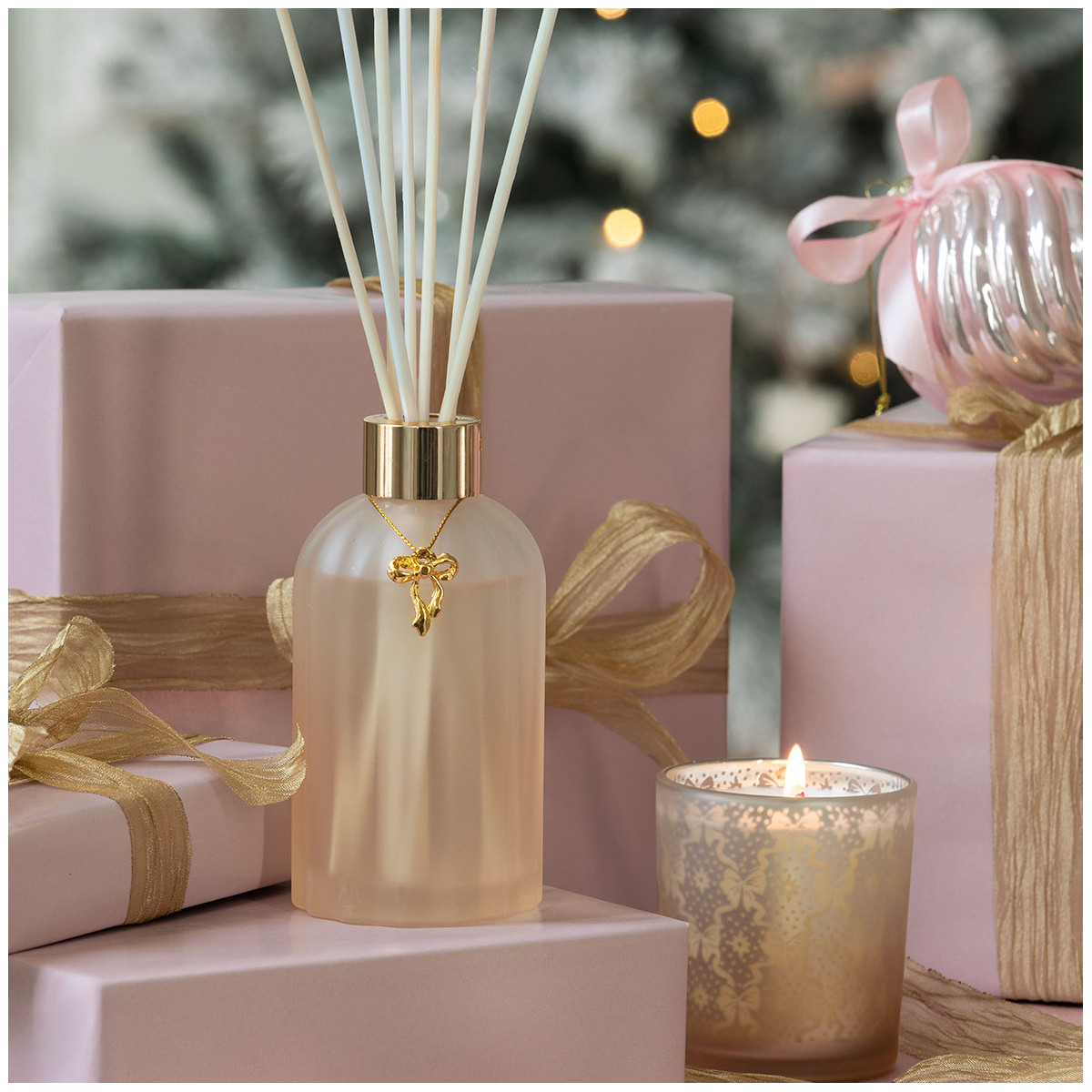 Bougie 160 g parfum Orange Cannelle RUBANS DE FÊTE orange, MATHILDE M