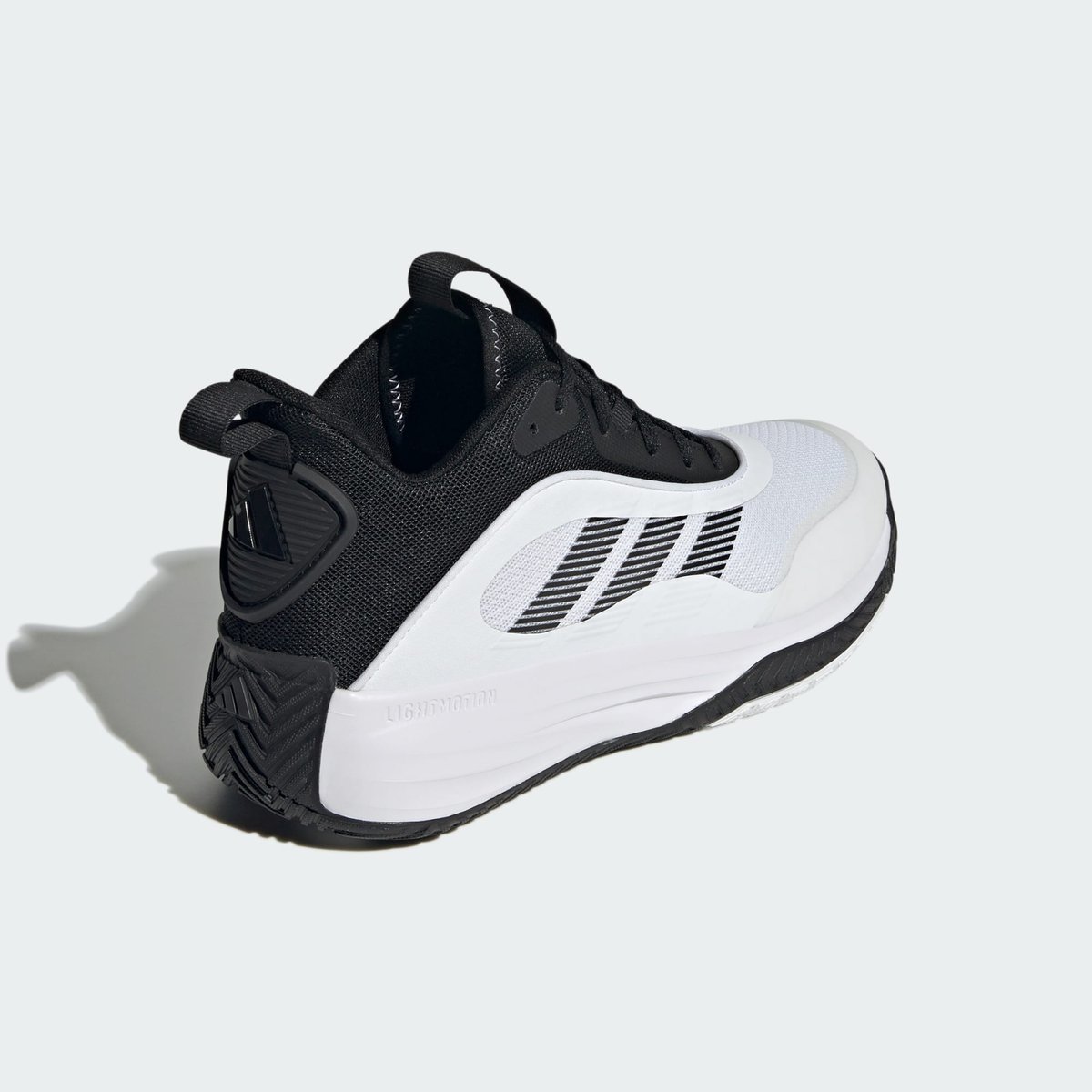Chaussure Own the Game 3 cloud white / core black / core black, ADIDAS SPORTSWEAR