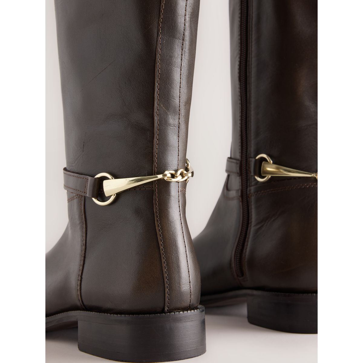 Eq03 nouveau a/h 2026 marron chocolat, NEXT