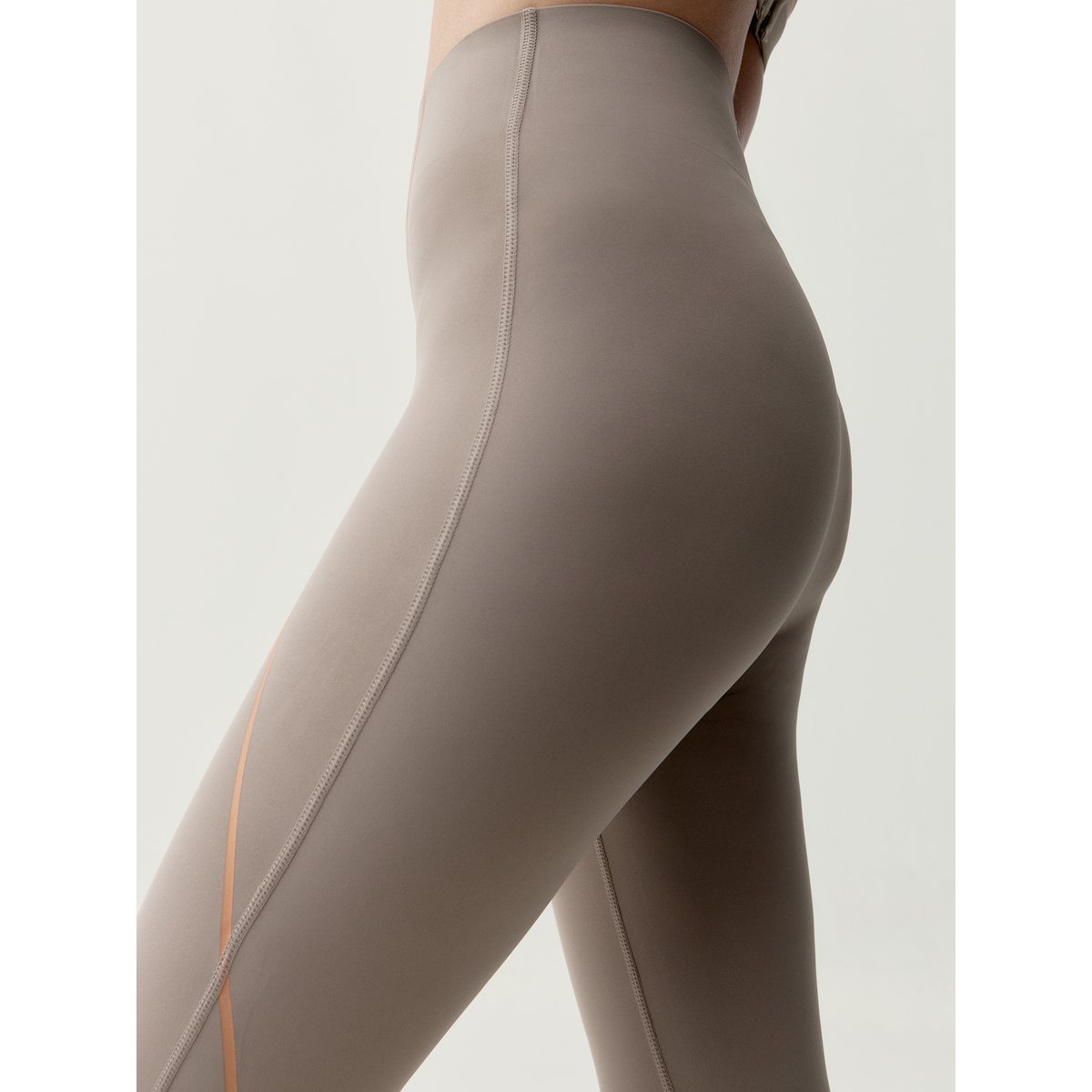 Legging de sport Long Performance BRONE taupe, BORN