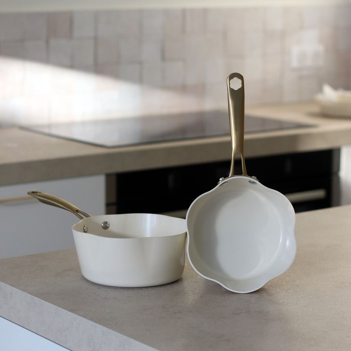 Casserole en aluminium recyclé, DAHLIA beige-or, MENASTYL