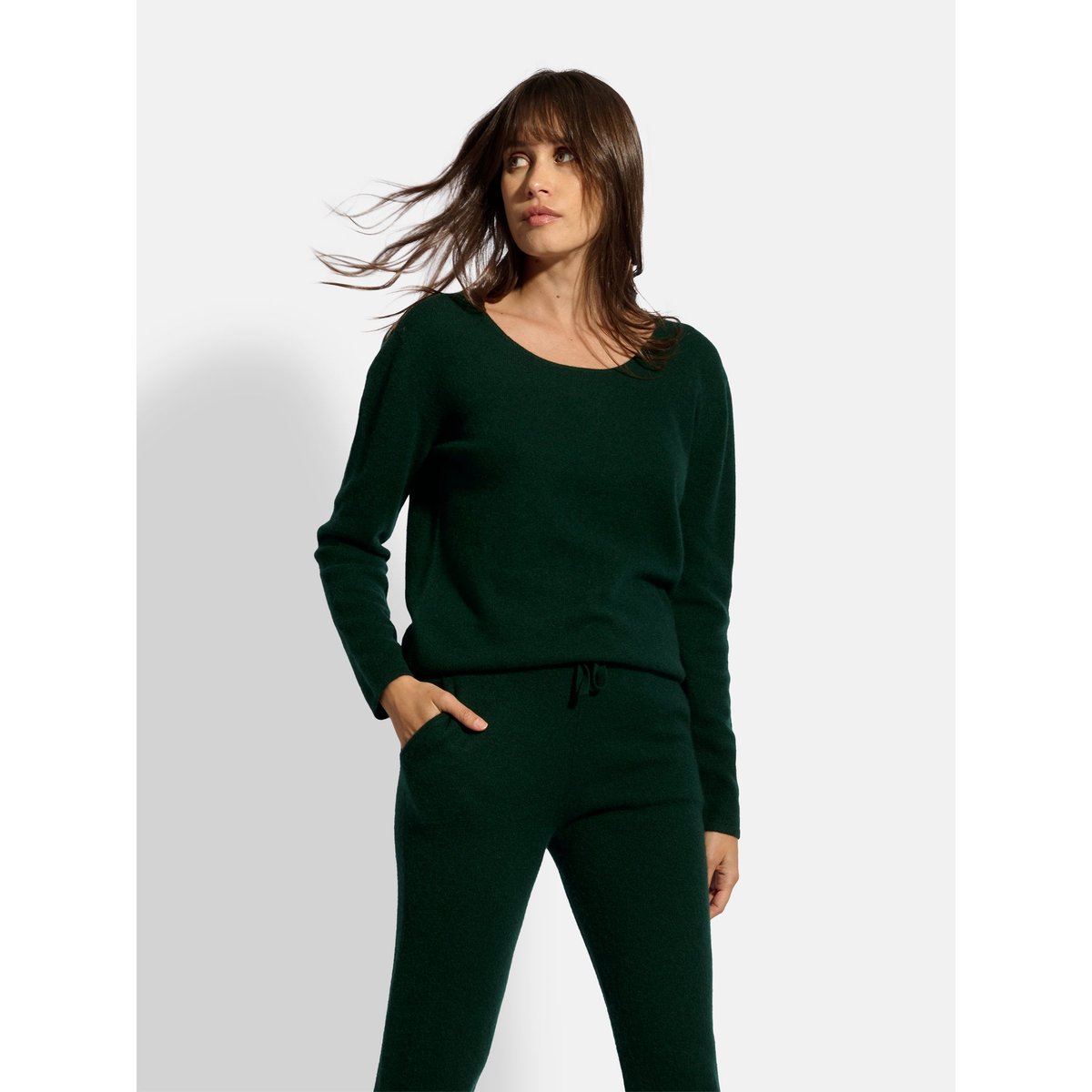 Jogging Cyprès Wendy vert foncé, JUST CASHMERE